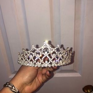tiara